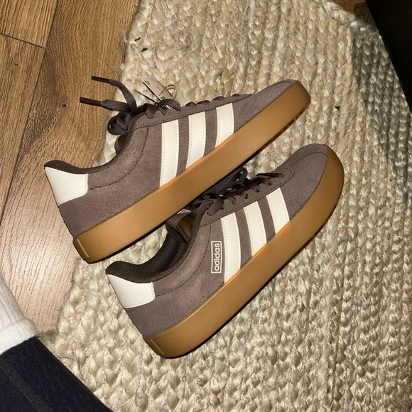 adidas VL Court 3.0 Suede Sneakers in Taupe and Gum - Picture 6 of 7